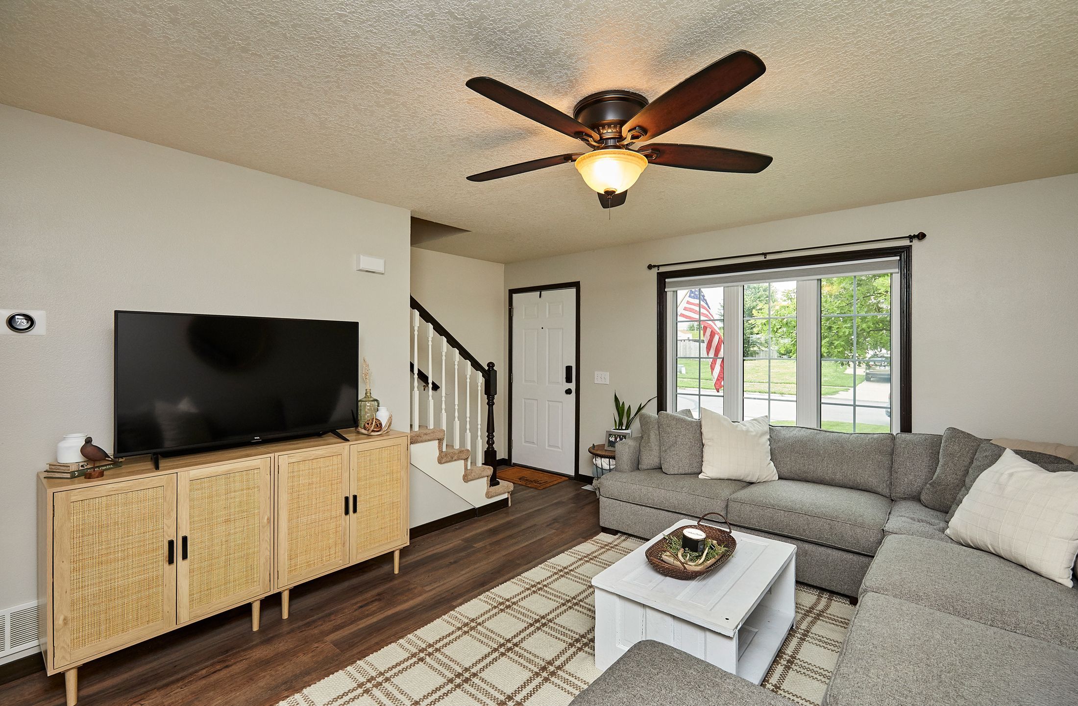 Listing Photo: 316 Oak St_008